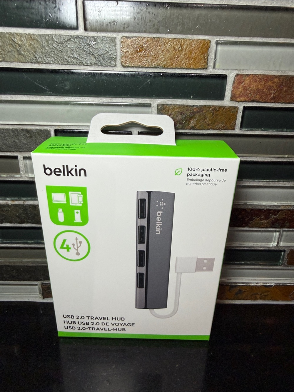 NEW! BELKIN 4-Port Ultra Slim Travel Hub